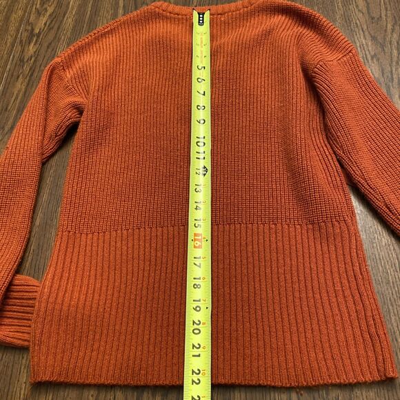 Say What Sweater Women’s Size Small Orange V Neck Tied Long Sleeve Pullover - Picture 9 of 9